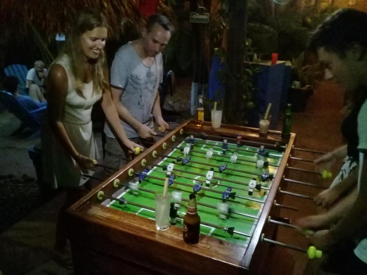 פוארטו אסקונדידו Tower Bridge Hostel מראה חיצוני תמונה