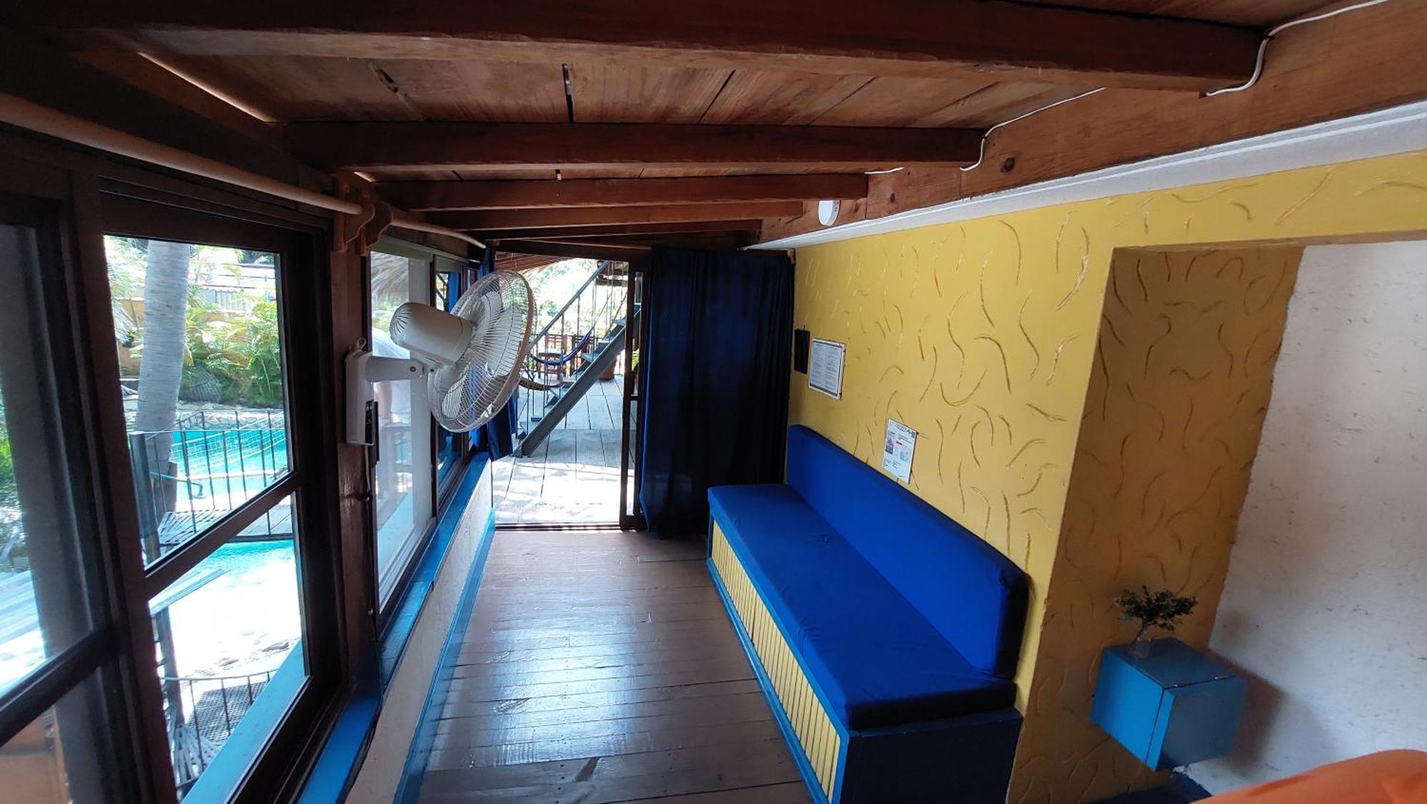 פוארטו אסקונדידו Tower Bridge Hostel מראה חיצוני תמונה